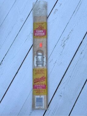 Lee Yellow and Pink Corn Cutter in Original Sleeve